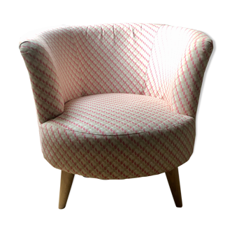 Lulu chair pink and white