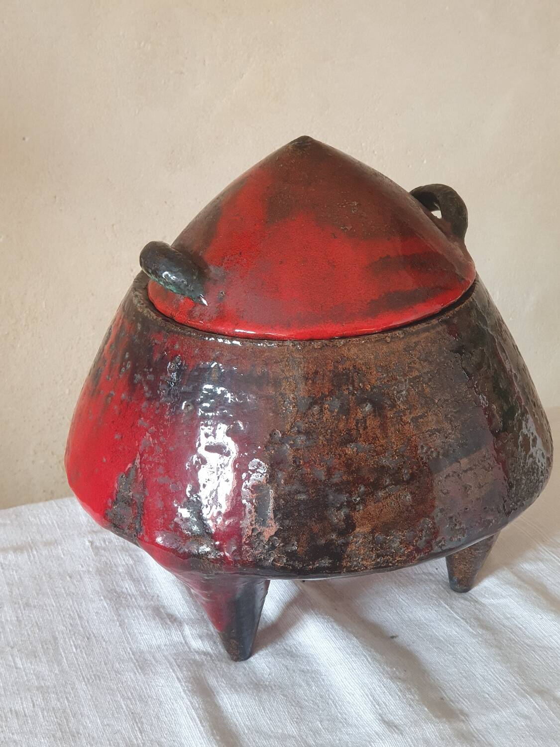 Ceramic casserole dish