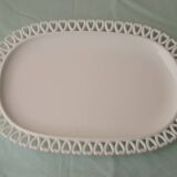 Opaline glass plate with hearts