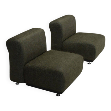 Set of two fabric and fiberglass easy chairs by Alberto Rosselli for Saporiti