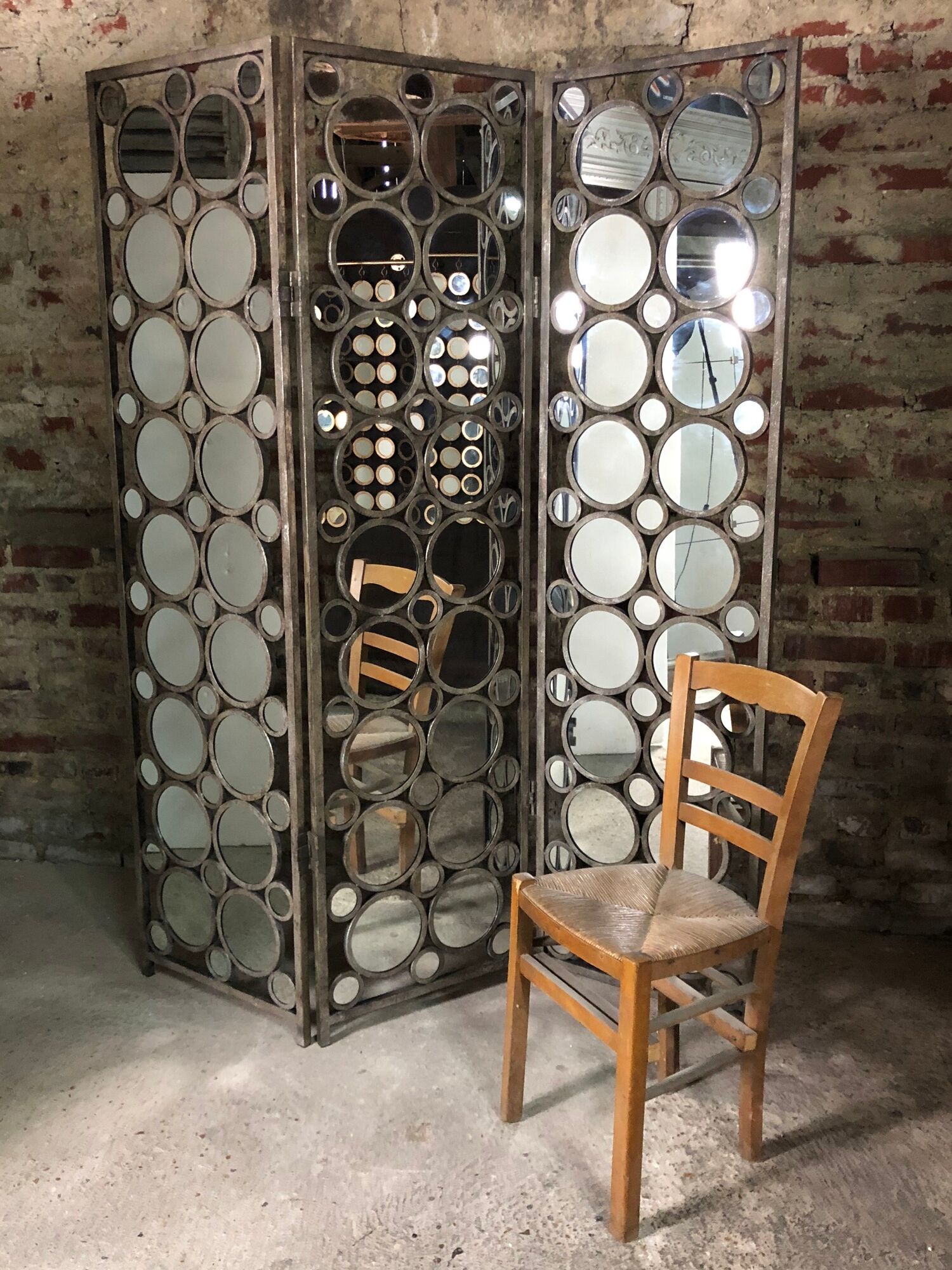 Screen 3 panels of round mirrors frame metalized iron aged