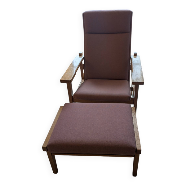 Wegner GE-163A et repose-pieds. — Beyit