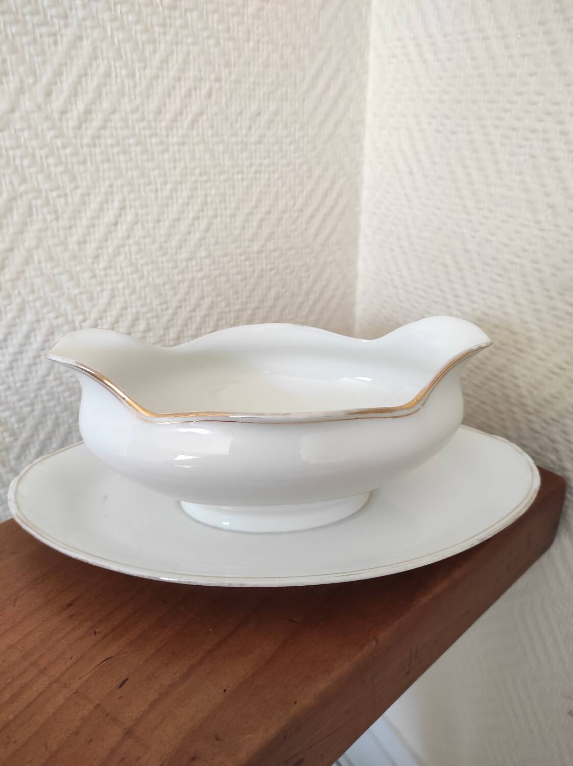 Saucière en porcelaine