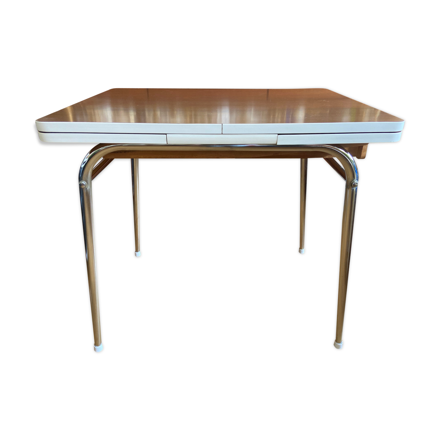 Formica table with extension cords