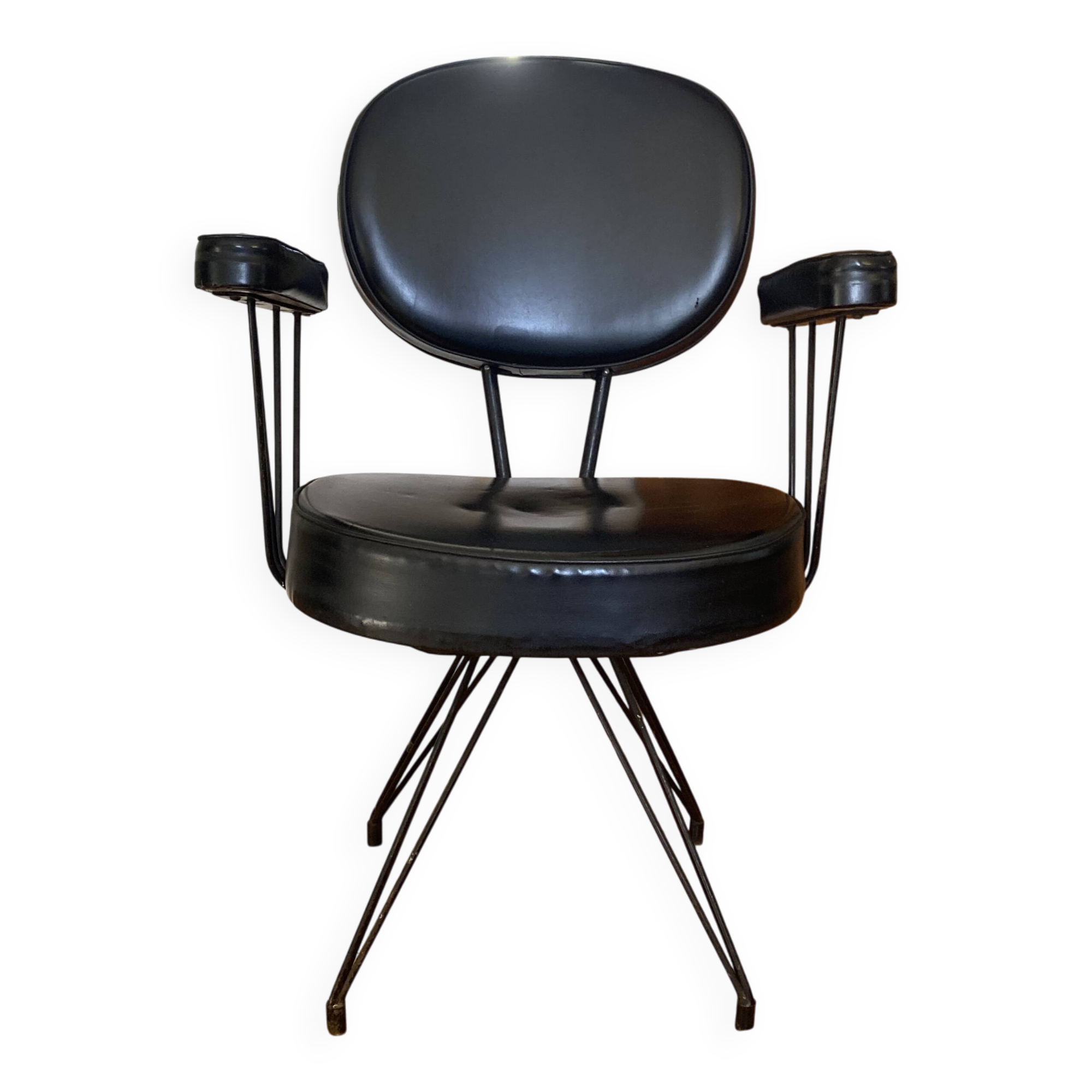 Very beautiful 1920s hairdresser's chair in excellent condition.