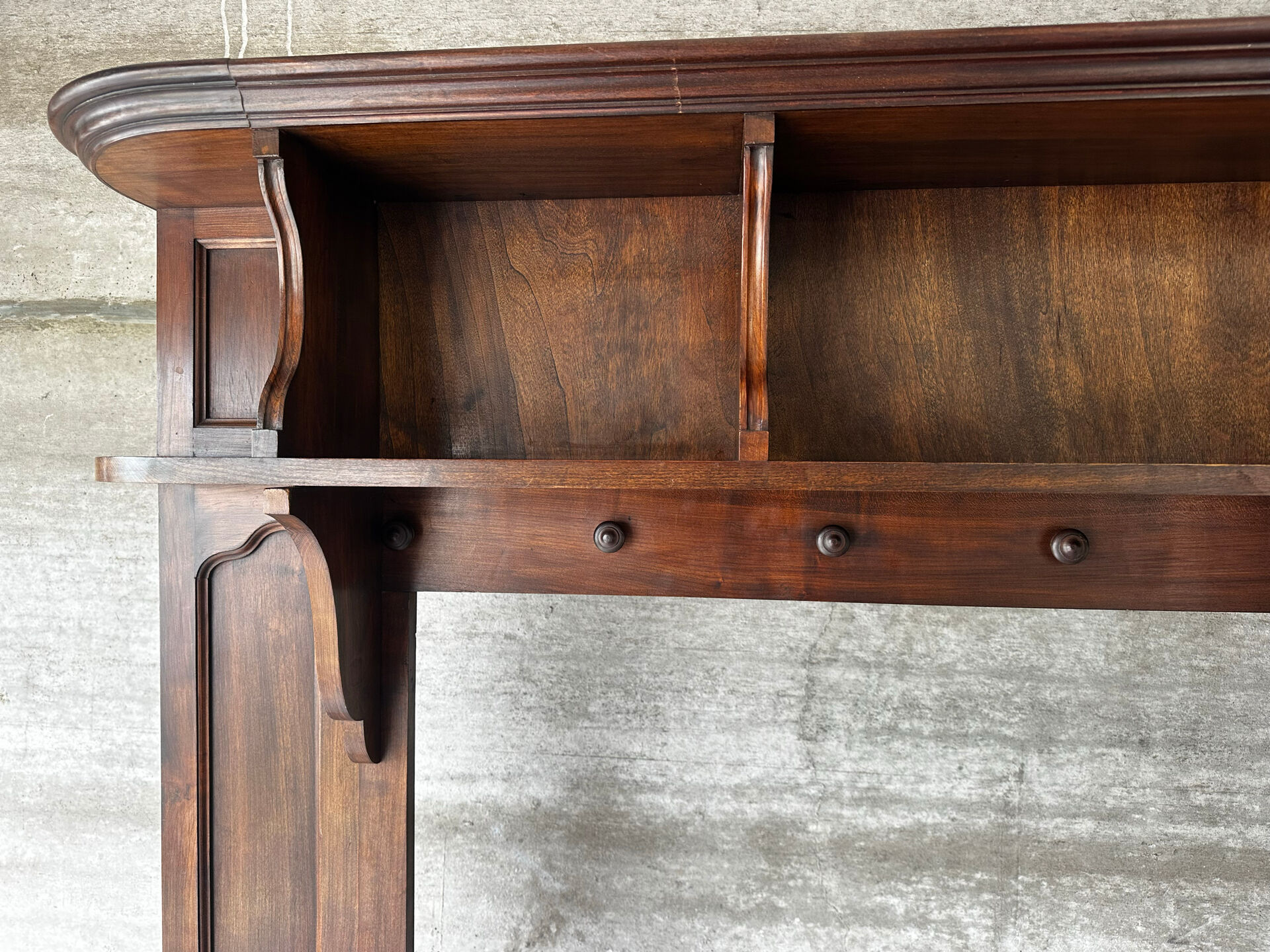 Solid wood bookshelf - French work from the 1950s
