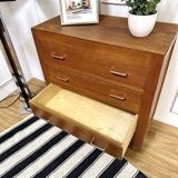 Vintage chest of drawers bobbin feet