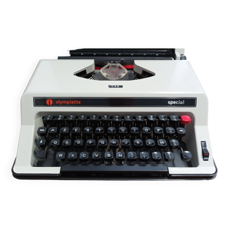 Olympiatte Special Vintage typewriter like new