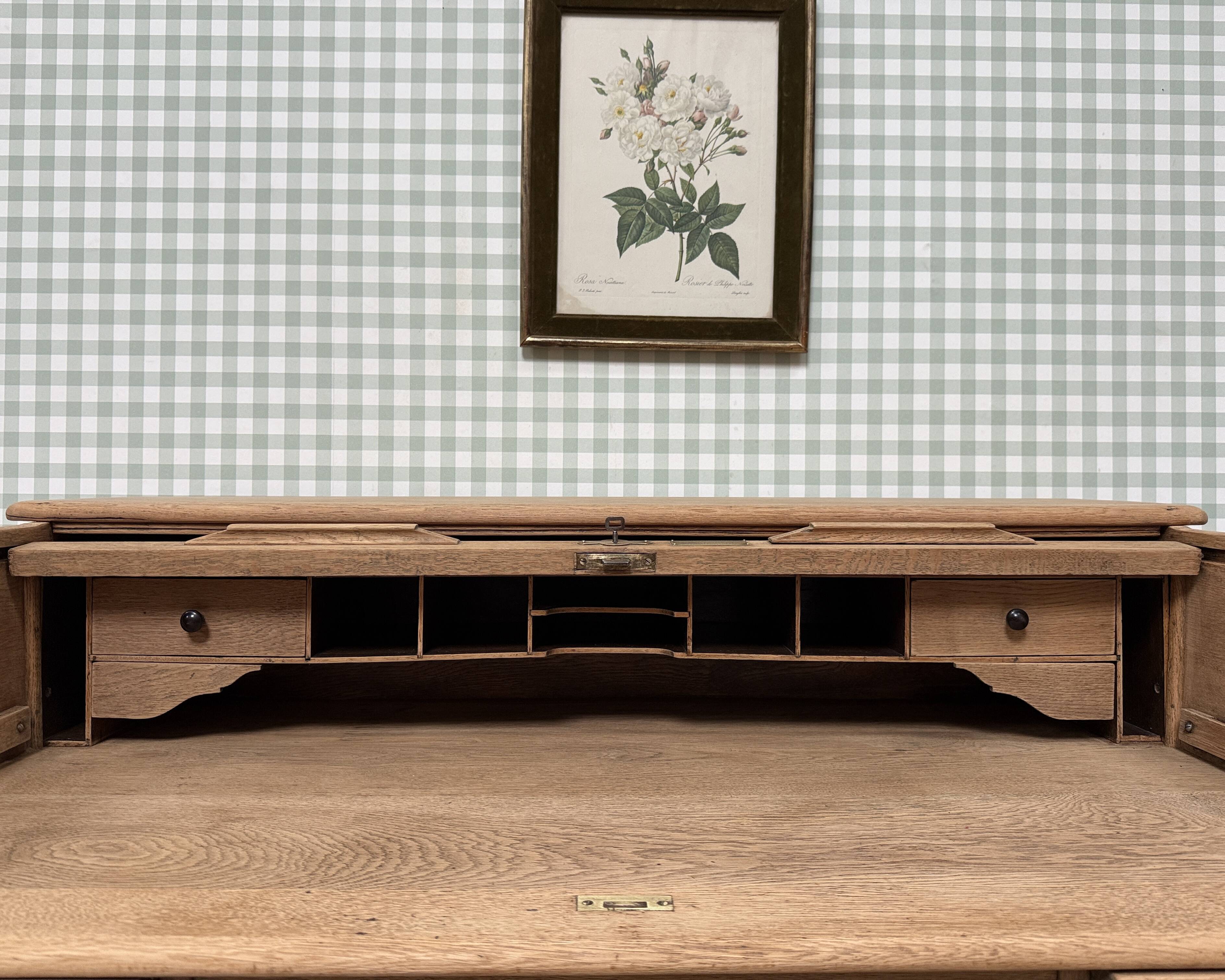 American cylinder desk (renovated)