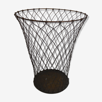 Braided metal paper basket