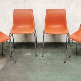 Robin Day polyprop chair