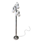 Waterfall lamp post