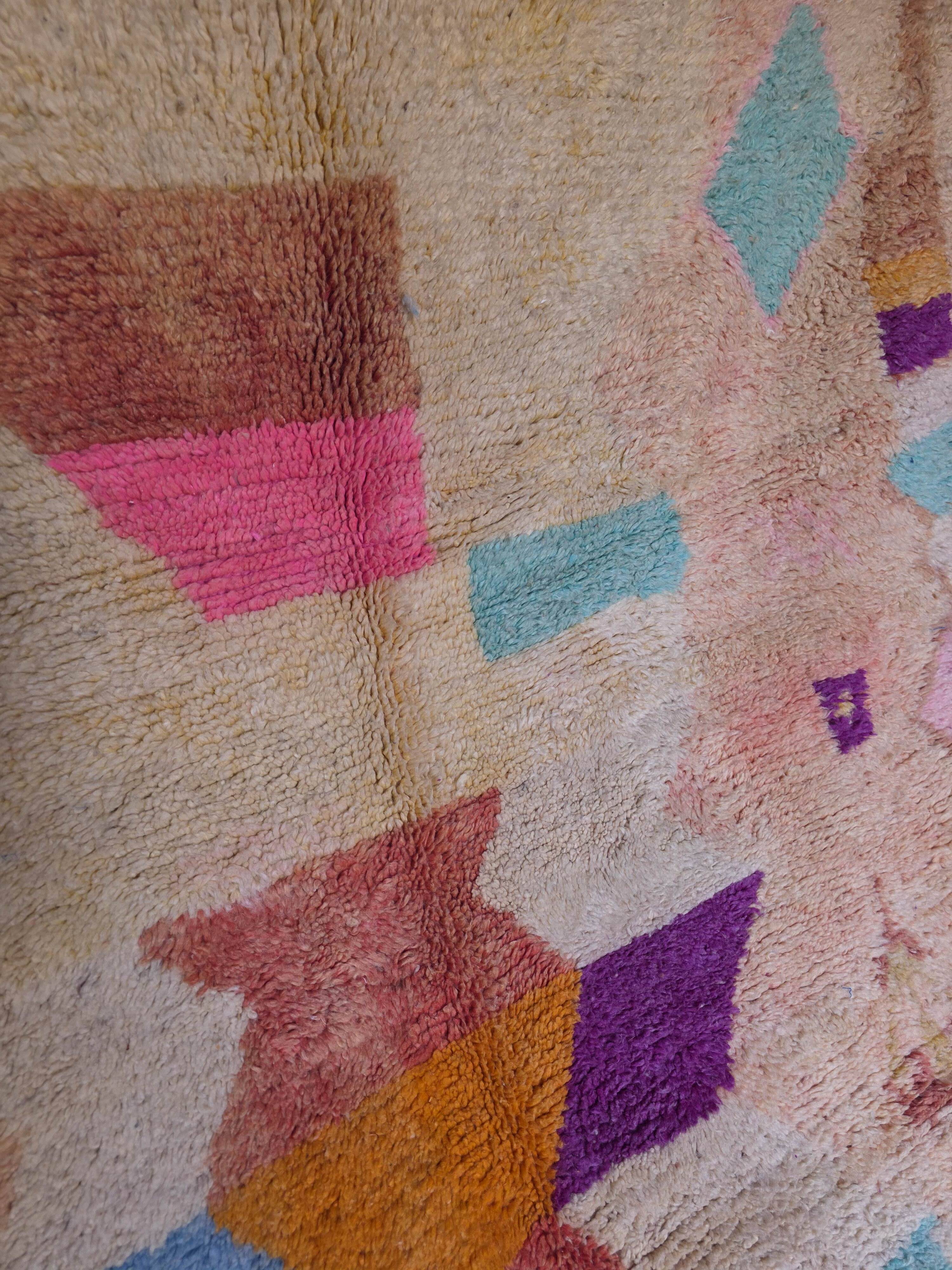 Tapis berbère de Boujaad couleurs pastel 260 x 160 cm