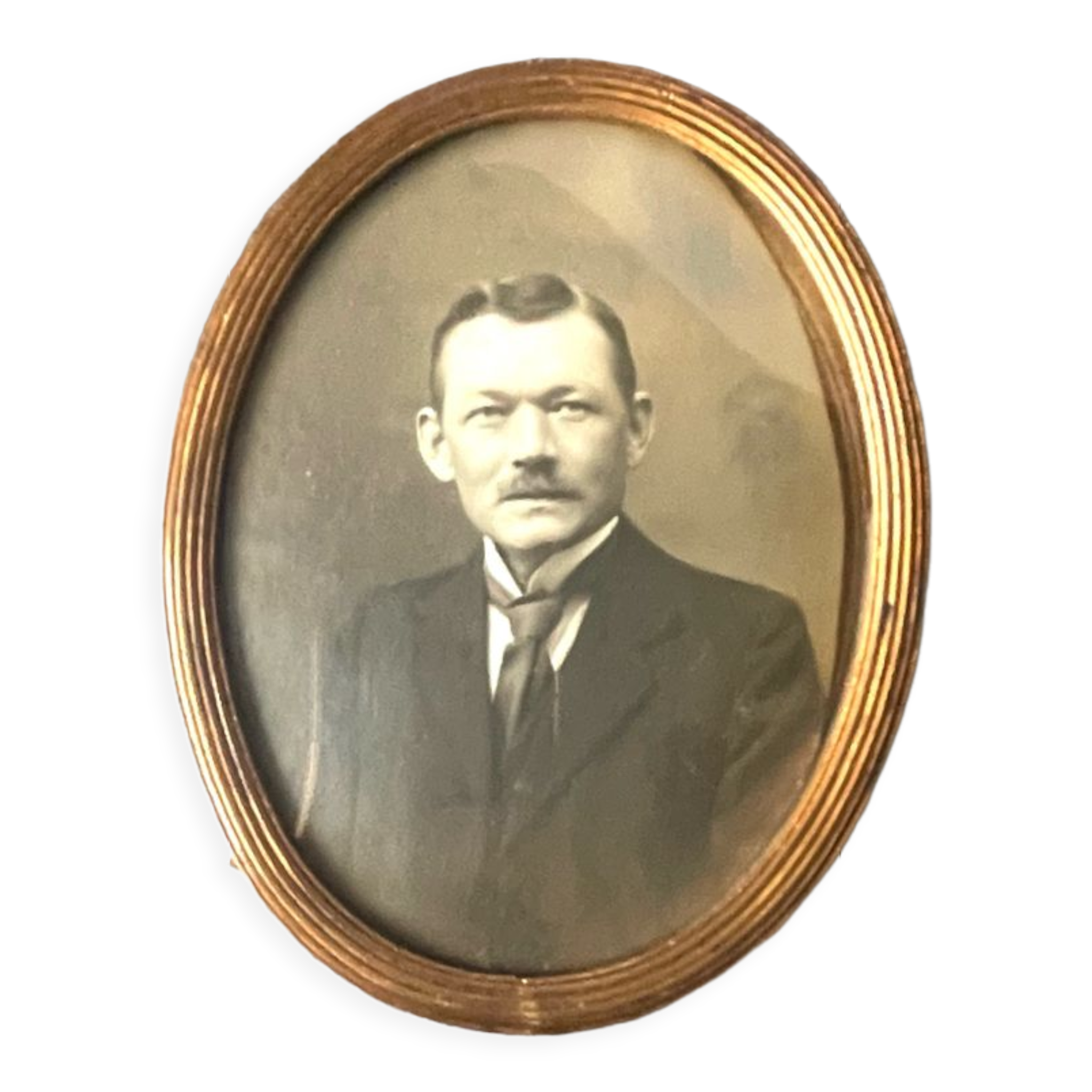Metal gold colored oval picture frame brass