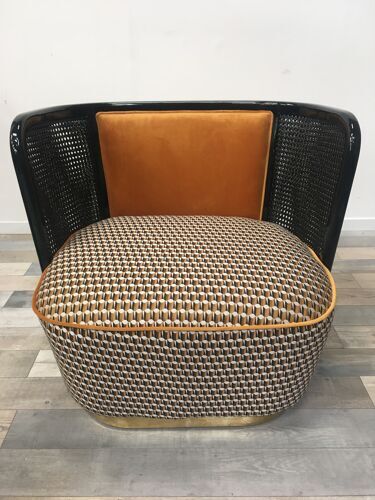 Fauteuil en bois cannage et velours