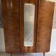 Armoire vintage pieds compas
