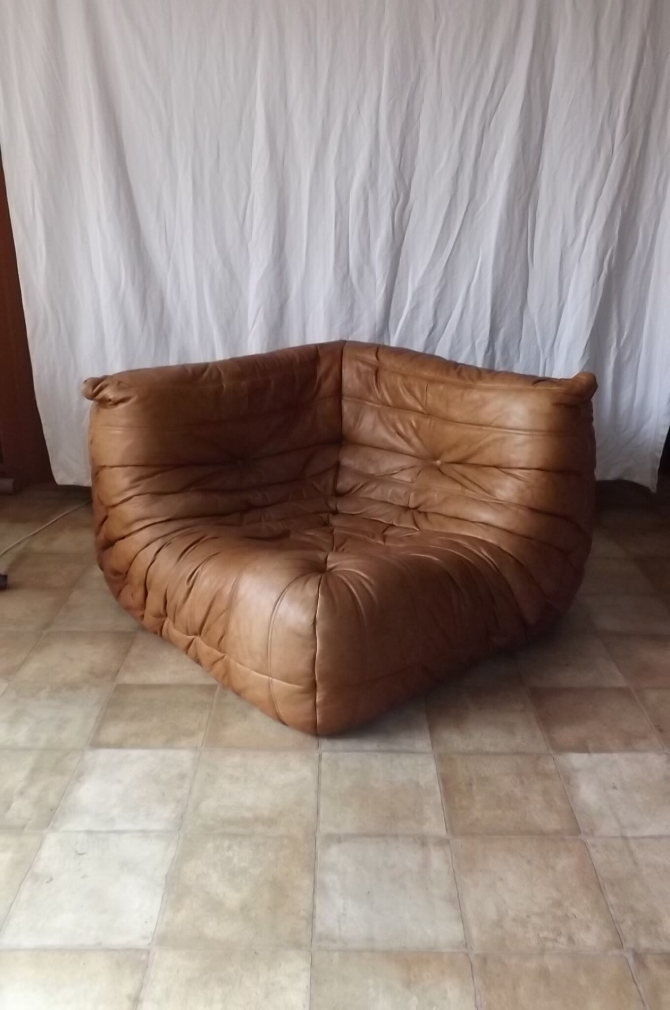 Angle armchair Togo Michel Ducaroy designed Ligne Roset 1970