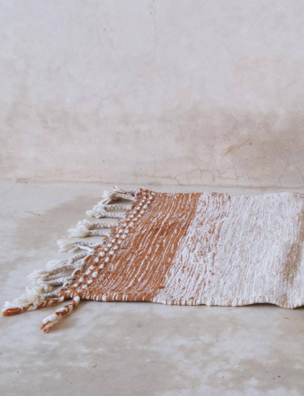 Small Berber Kilim Rug - 89 x 64 cm