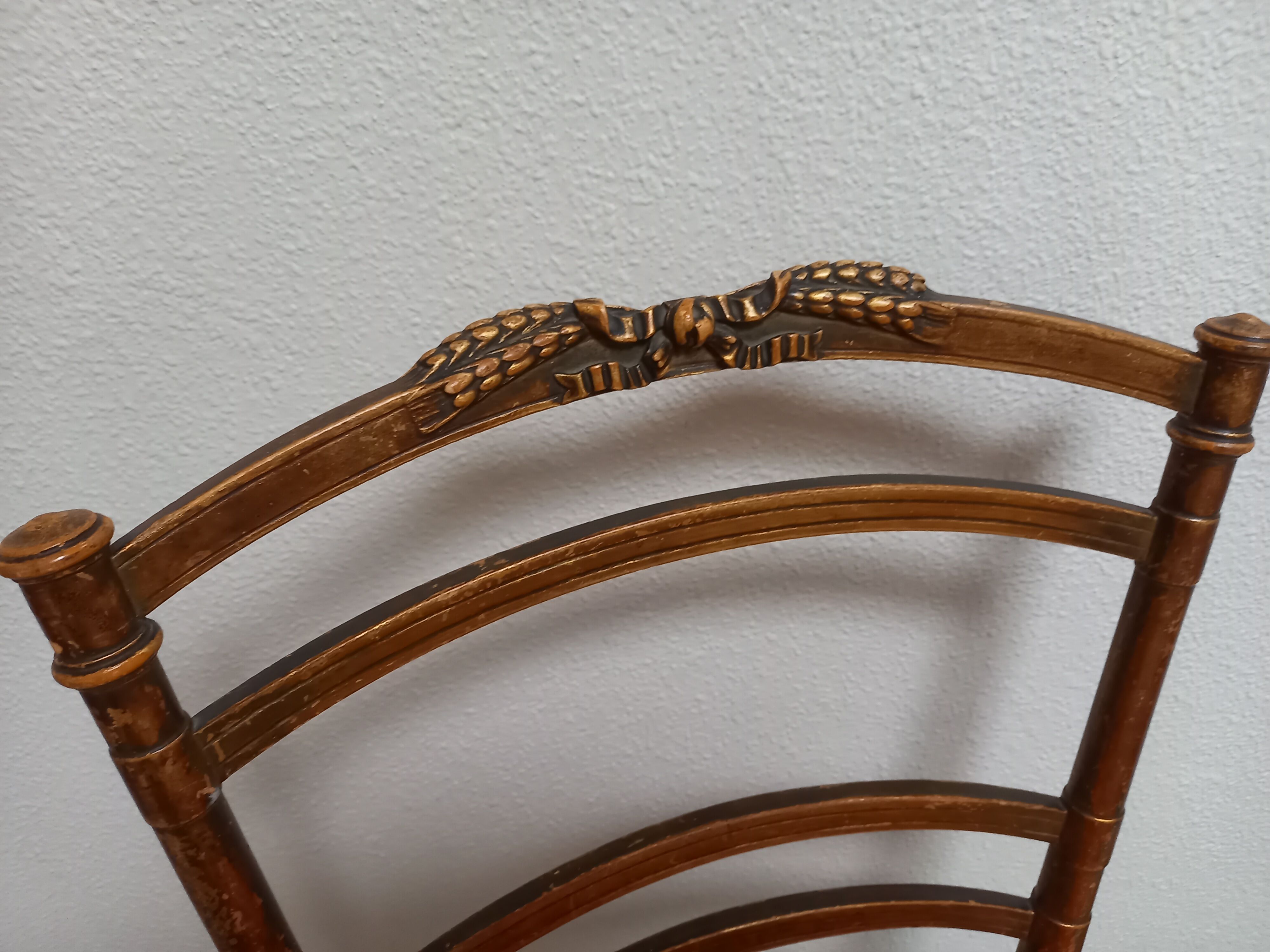Pair of golden chairs