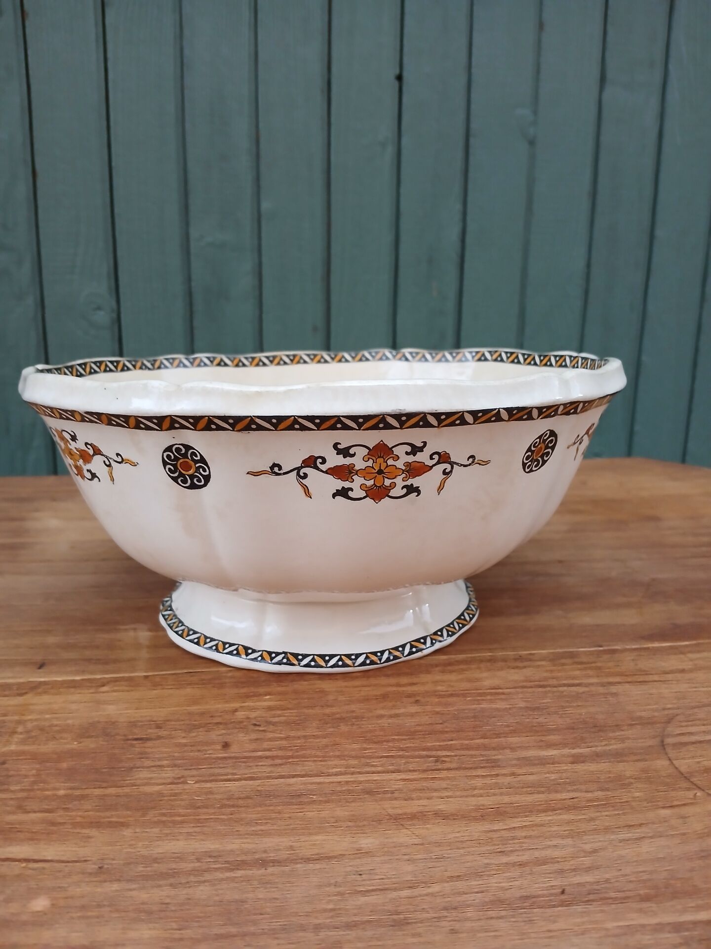 Antique Gien salad bowl
