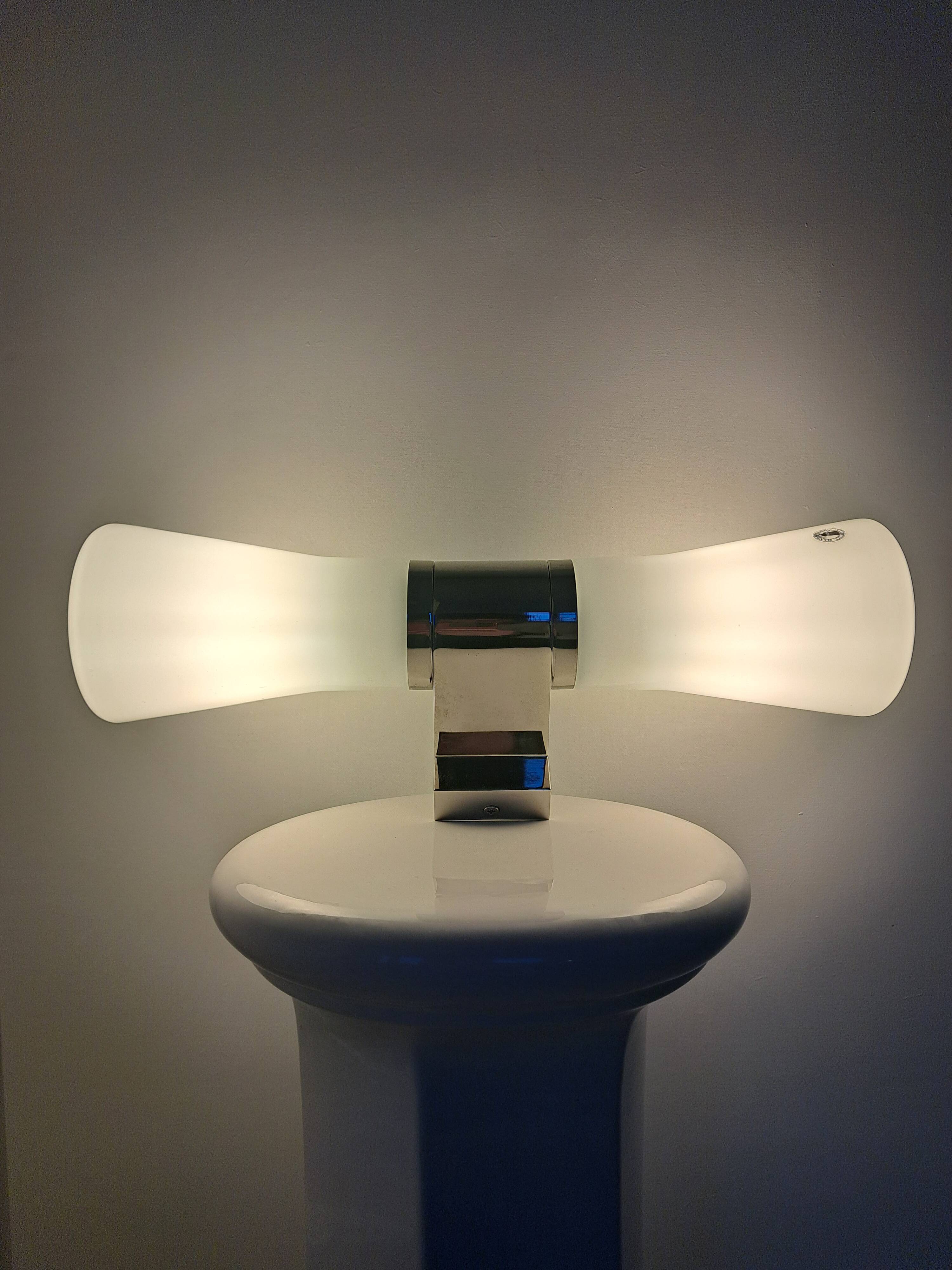 Savern space age bathroom or ambiance wall lamp in glass from Ikea