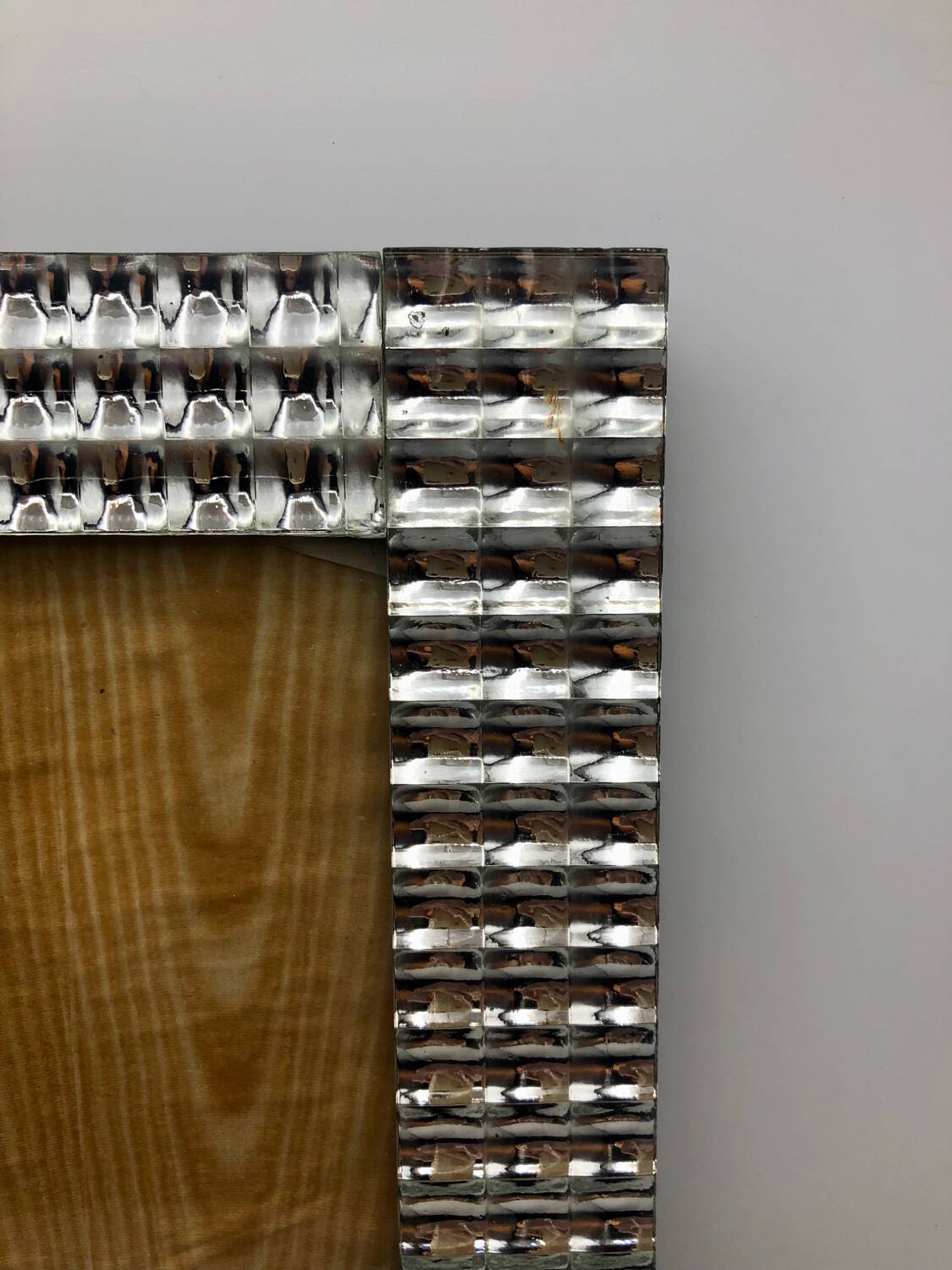 Faceted glass photo frame