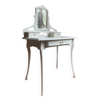 White Art Nouveau dressing table