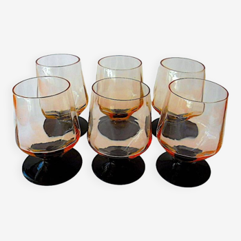 Set of six ribbed art-deco glasses, for sherry, port or commandaria, in smoked salmon glass;