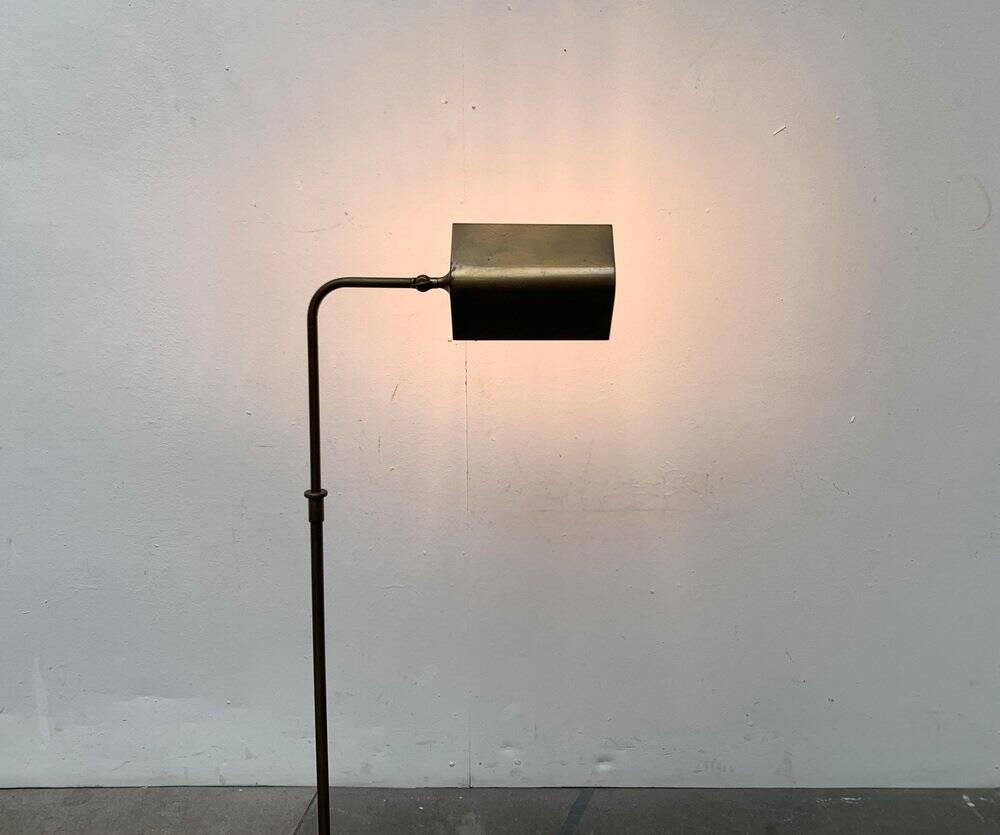 Vintage Hollywood Regency floor lamp in German brass by Florian Schulz.