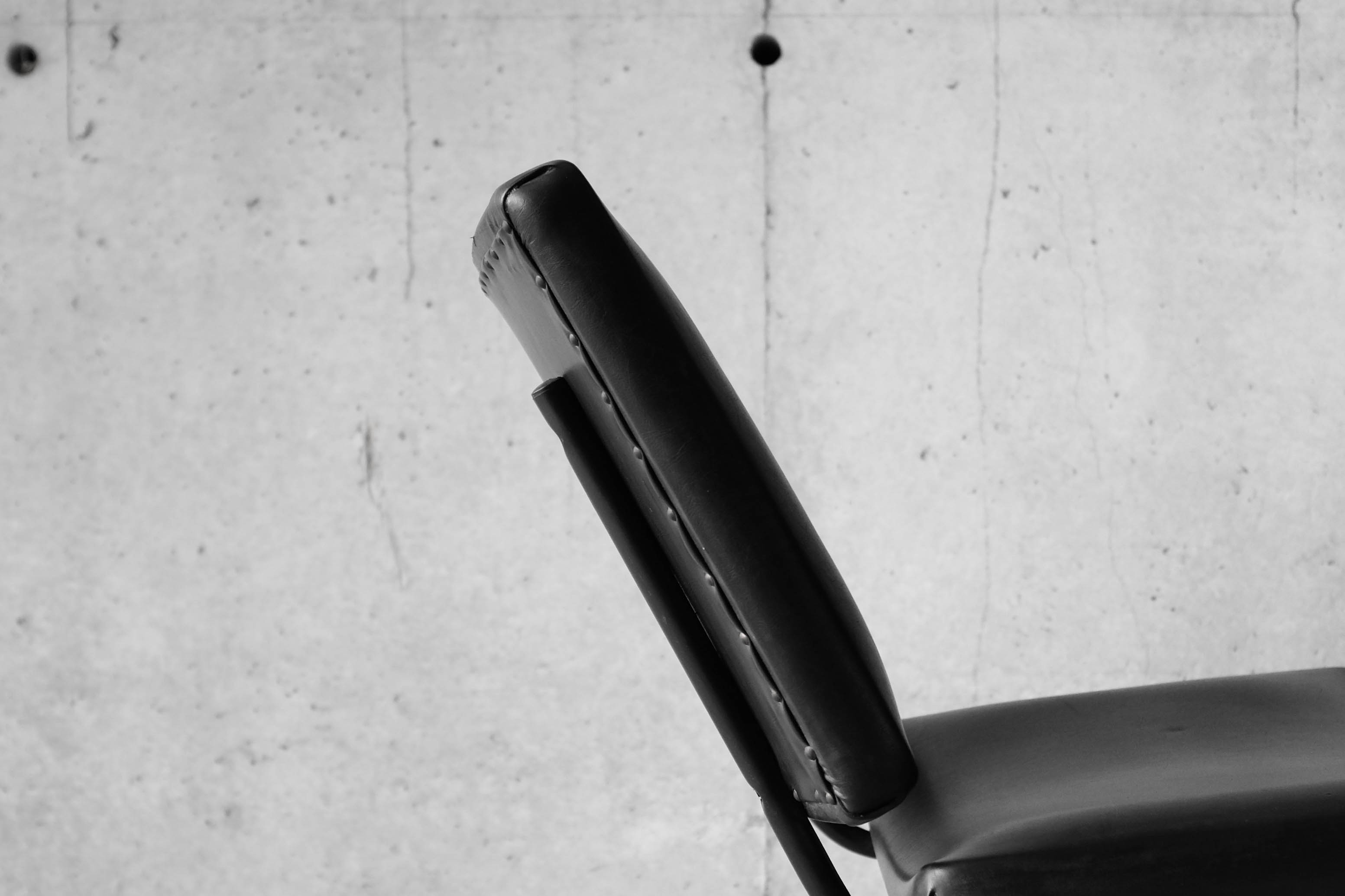 Armchair design vintage 60s black