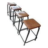 4 tabourets d'atelier ou d'école style indus