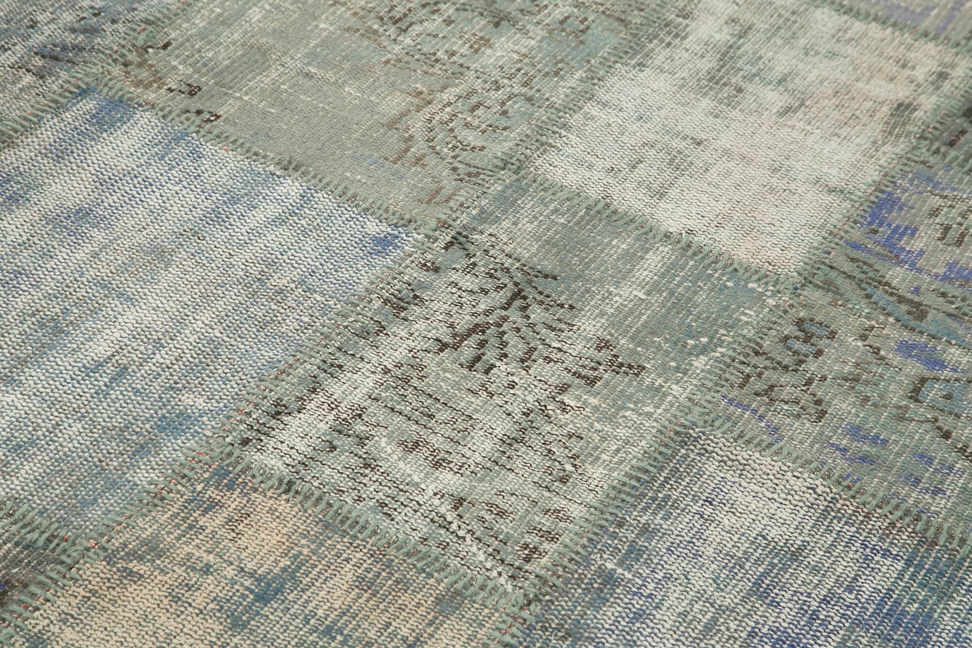 Handwoven Turkish Contemporary 176 cm x 243 cm Grey Patchwork Carpet