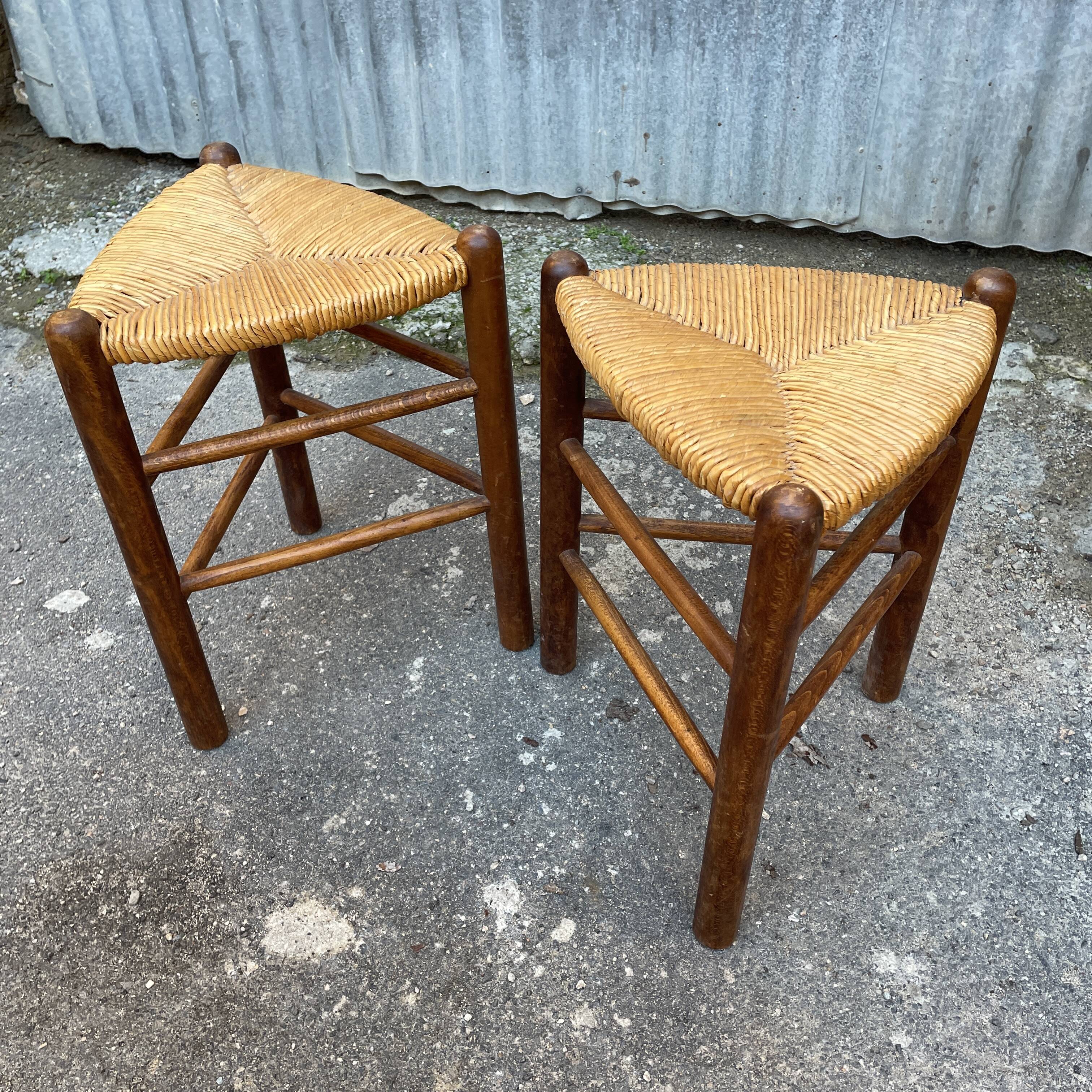 Pair tripod stool vintage design wood and straw