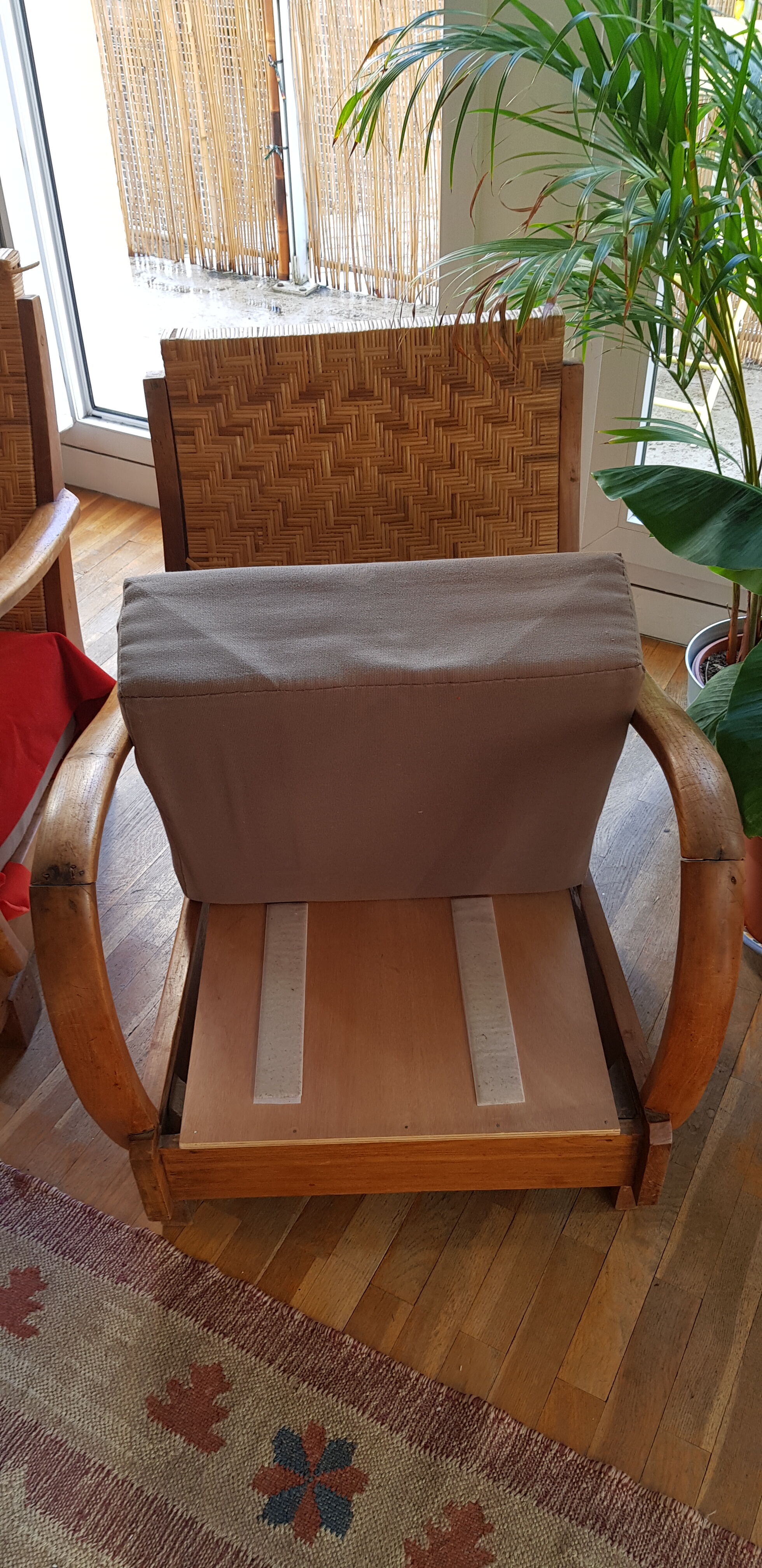 Fauteuil en teck et rotin style colonial indonésien