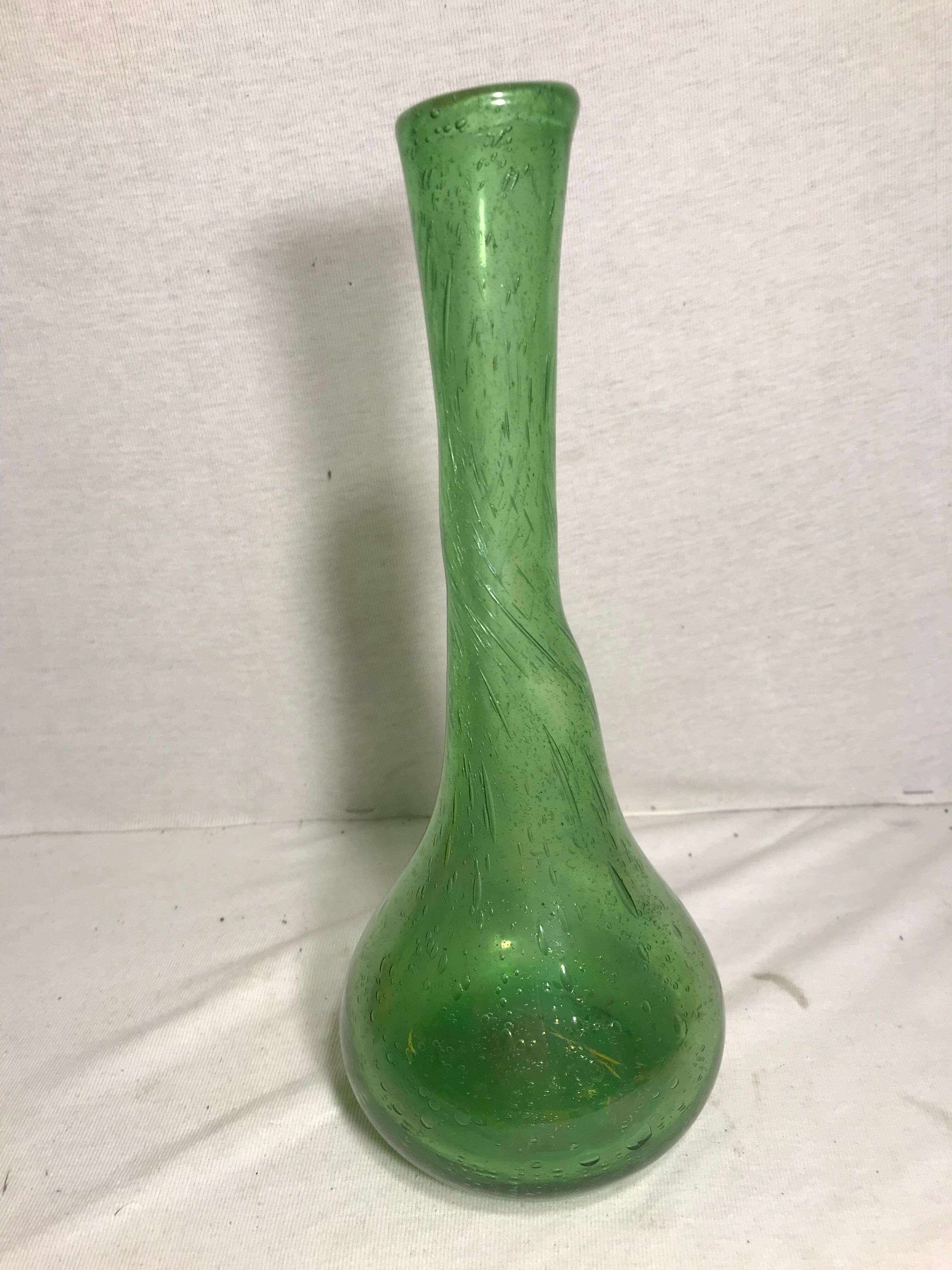 Former bubble vase