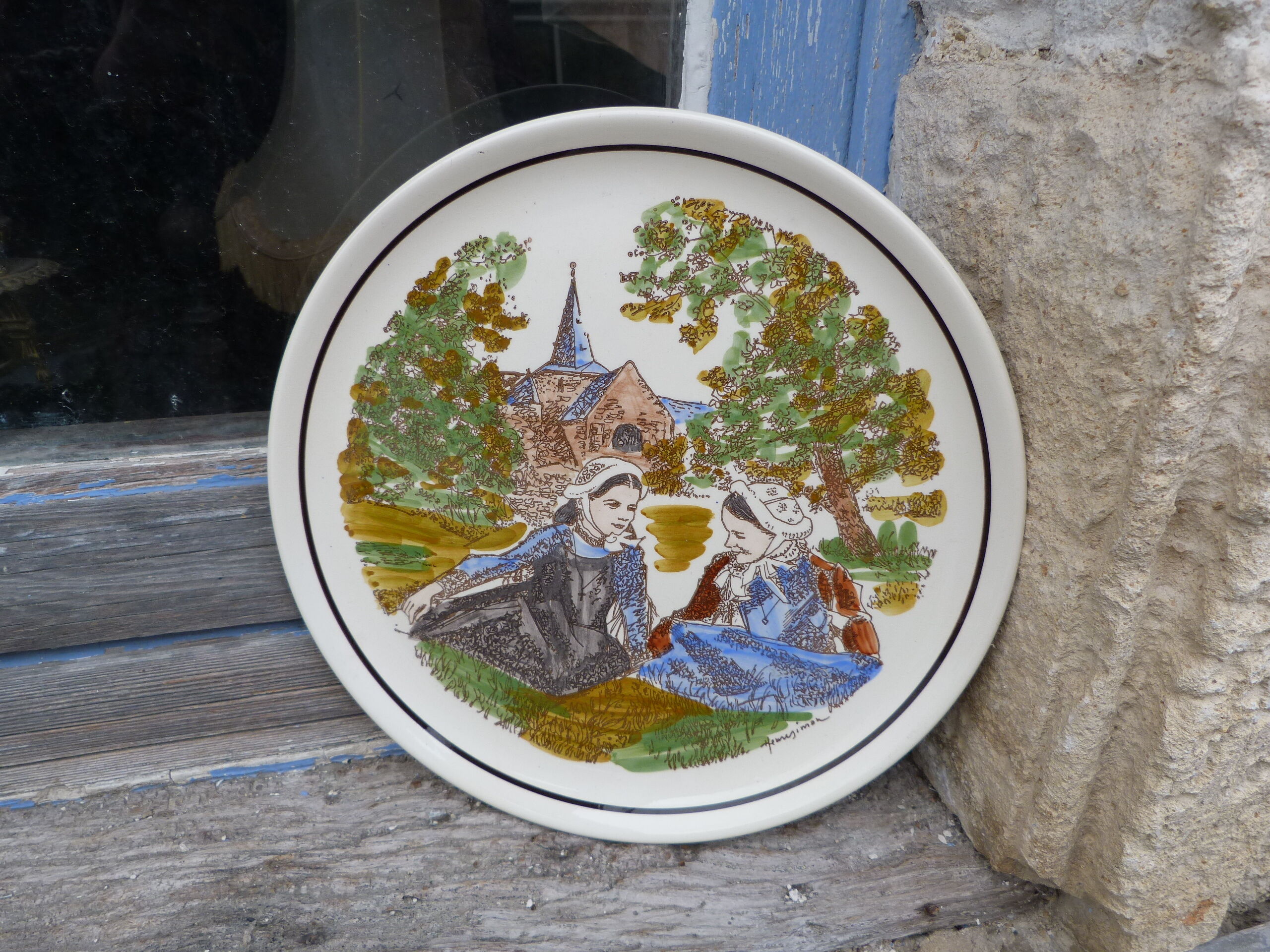 Antique decorative plate Pornic ceramic signed Henry Simon