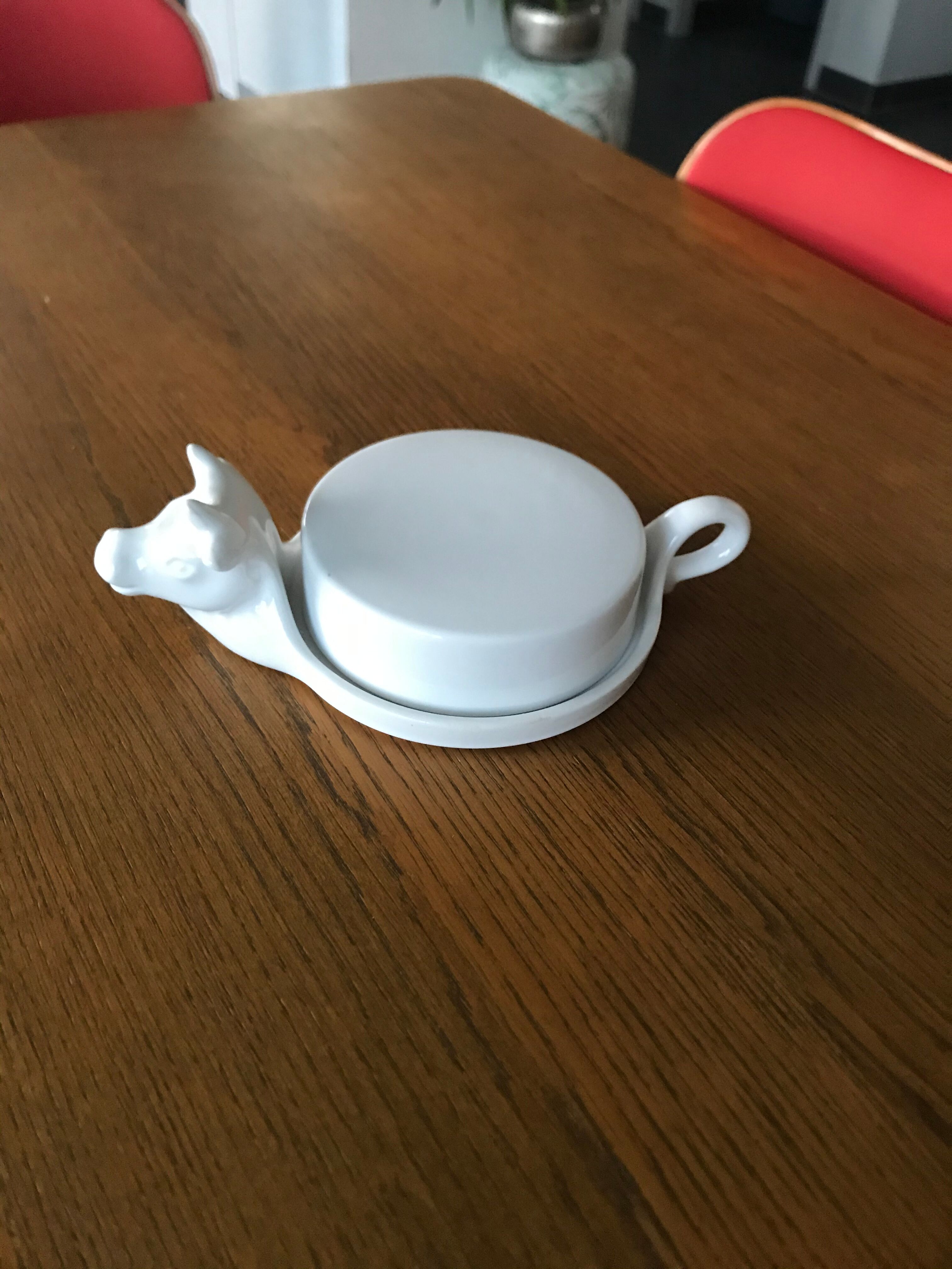 Cheese bell tray