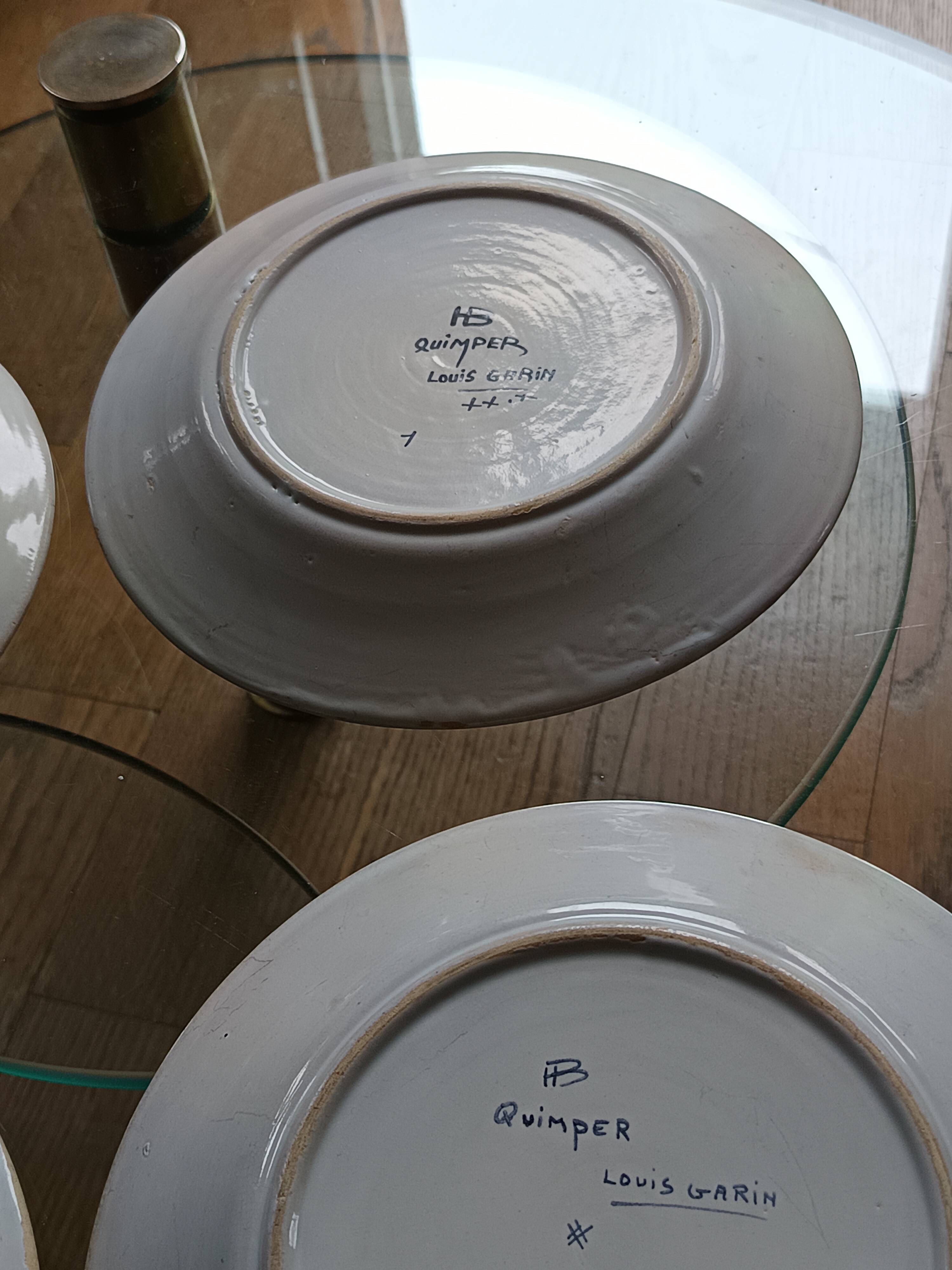 set of 4 Art Deco plates signed Louis Garin HB Quimper