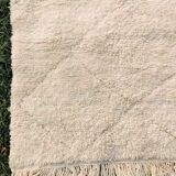 White Berber Carpet (105 x 155)