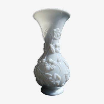 Vase galet asymétrique signé Bertil vallien pour Kosta Boda 1960 | Selency