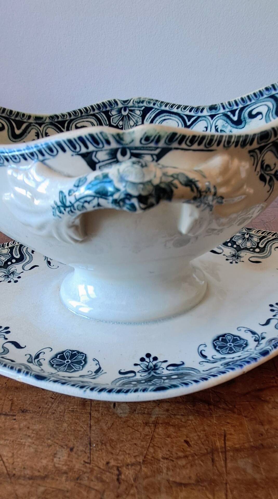 Saucière Etoilé de Badonviller. Terre de fer