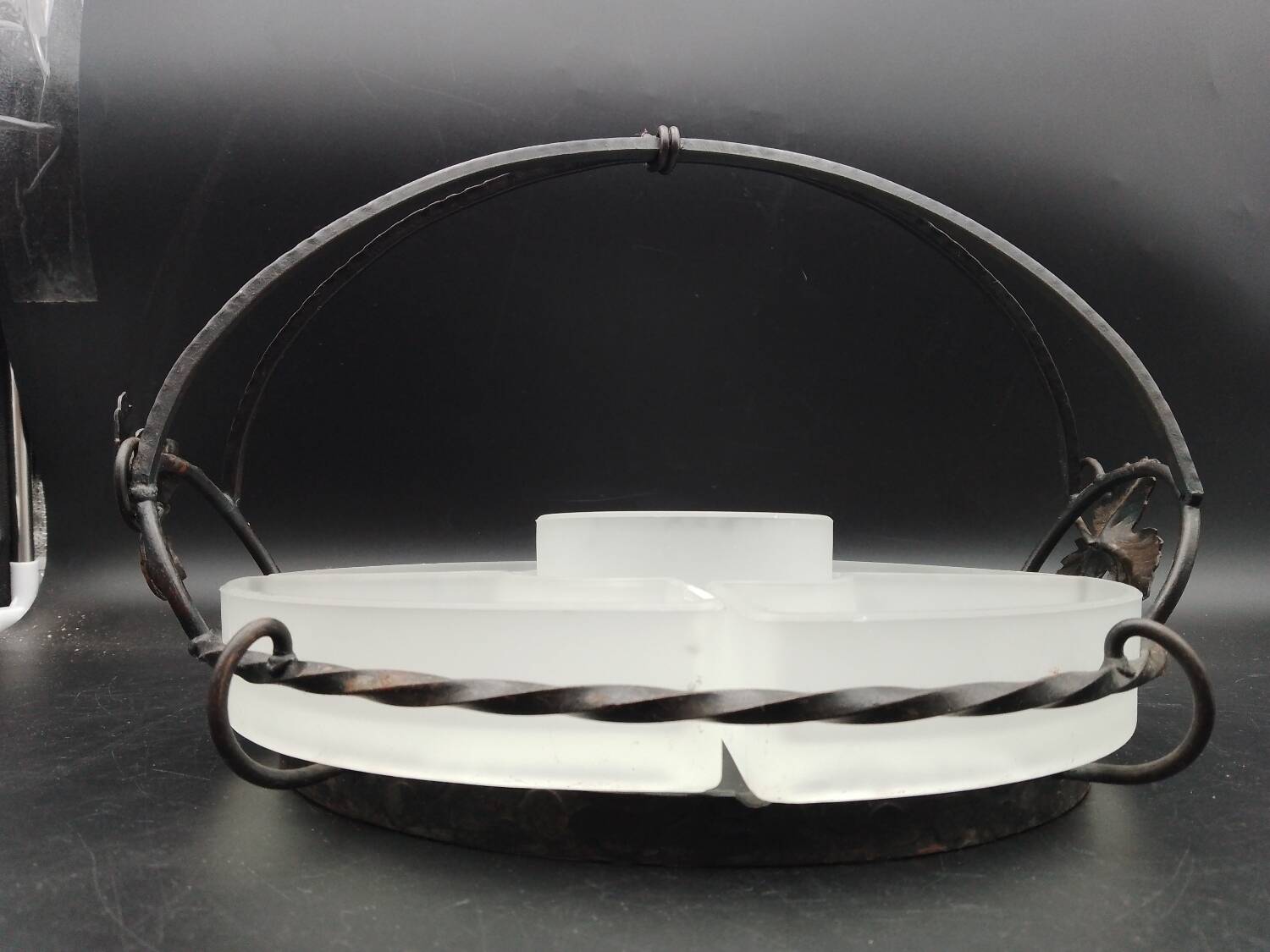 Art Deco wrought iron and frosted glass servant with vine leaves circa 1930