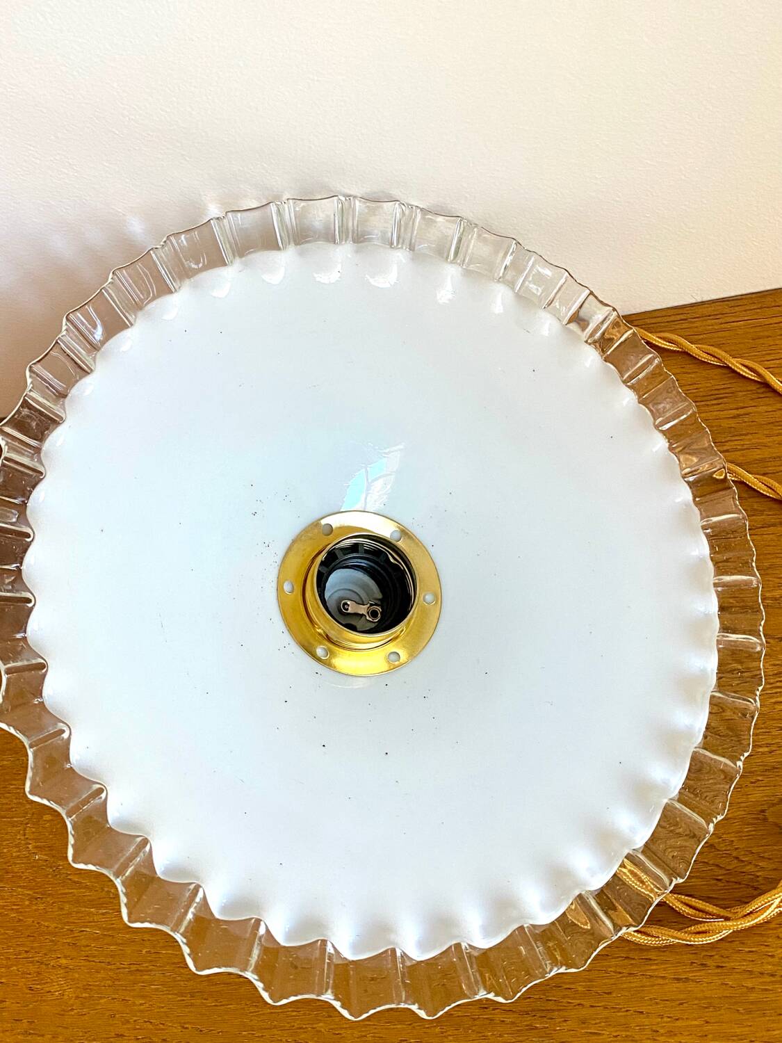 Opaline crenellated pendant light