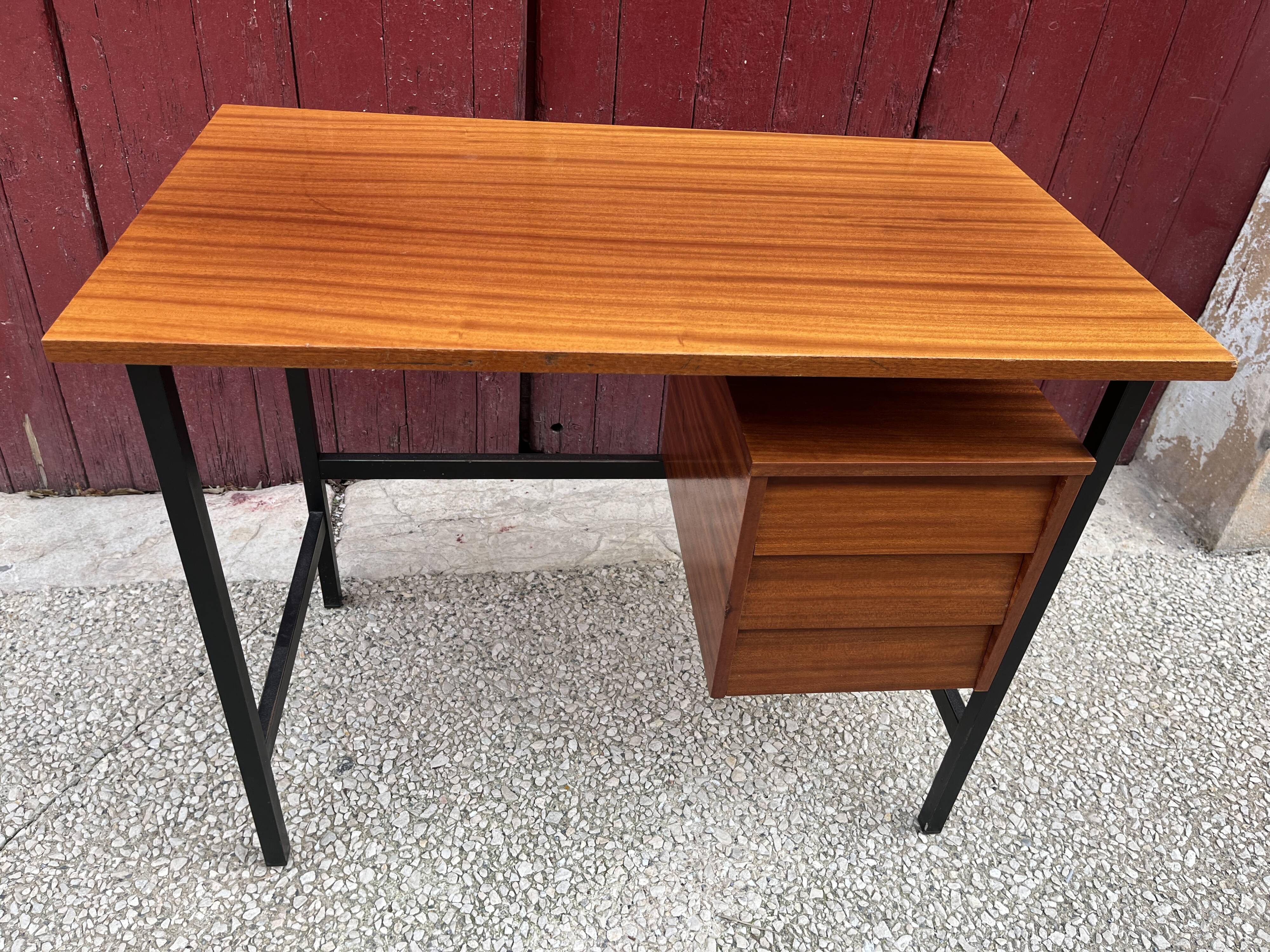vintage 1960s desk