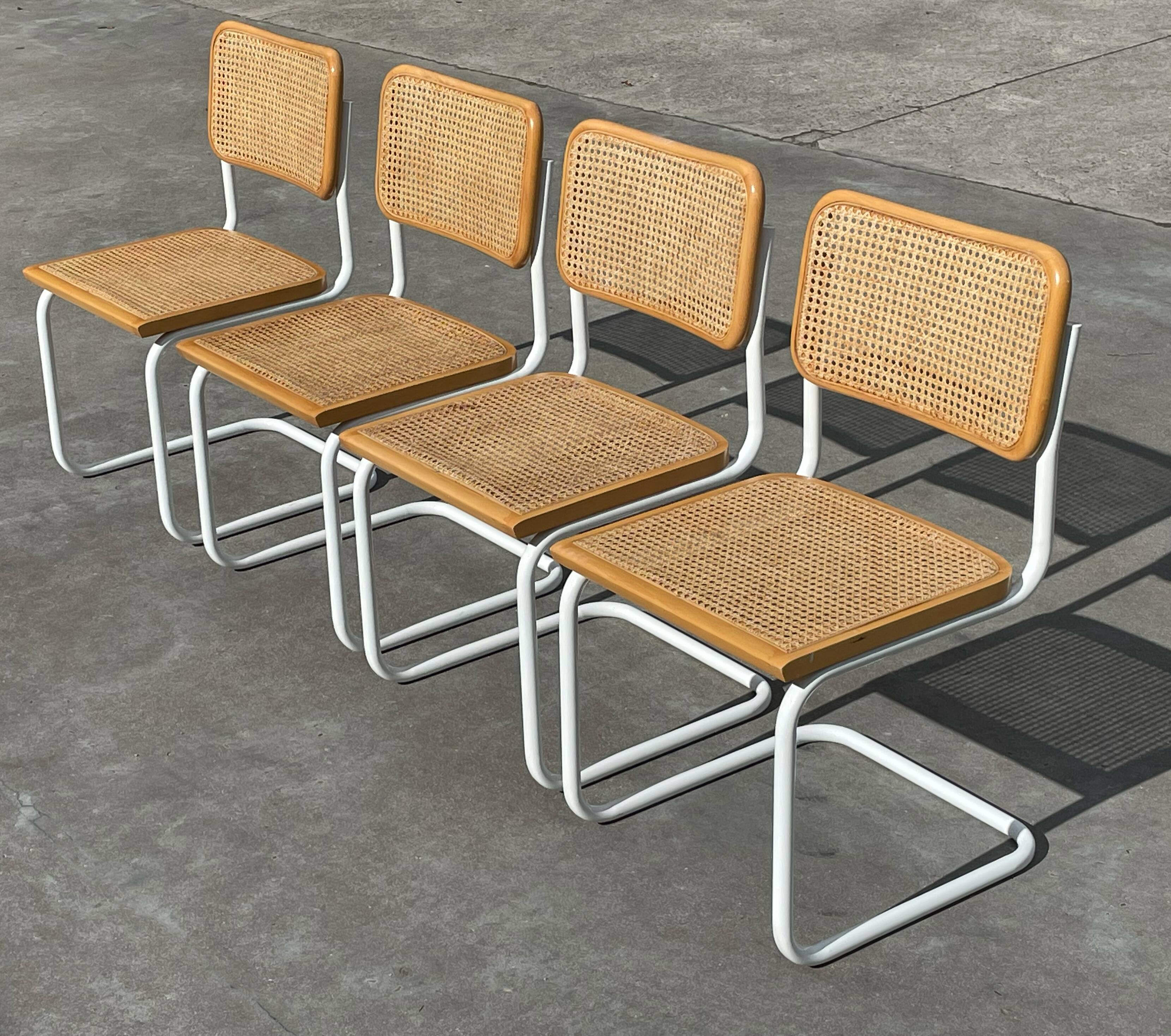 Set of 4 Cesca b32 model chairs in white by Marcel Breuer