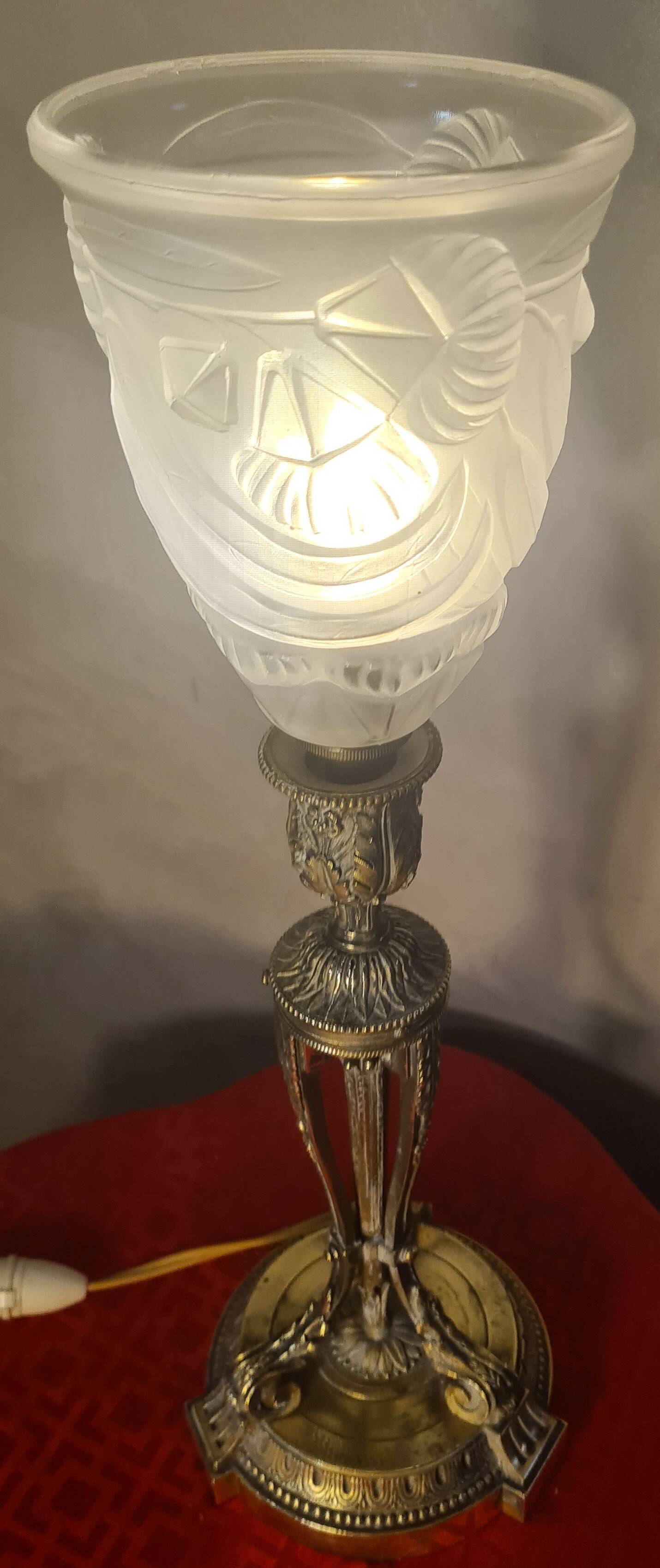 19th century chiseled bronze lamp