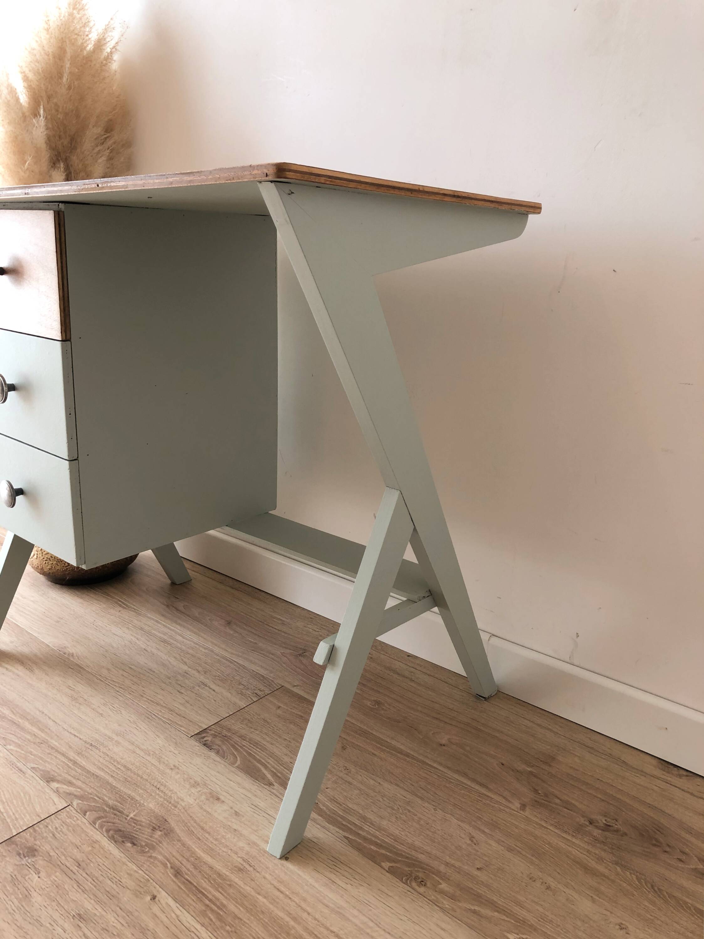 Vintage desk for children/teenagers