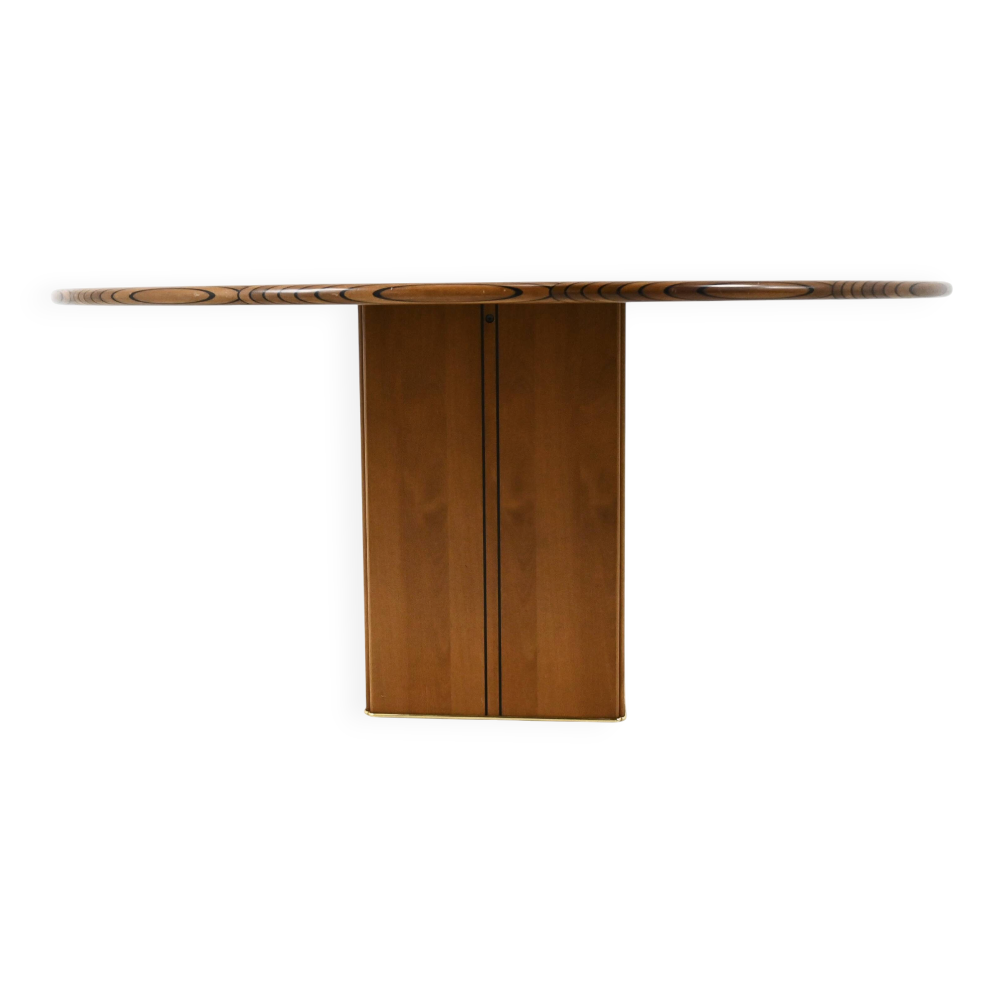 Round table "Africa" by Afra and Tobia Scarpa for Maxalto, 1975