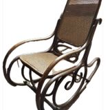 Fauteuil à bascule type Thonet