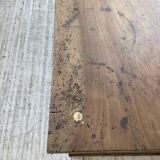 Central island trading counter in walnut